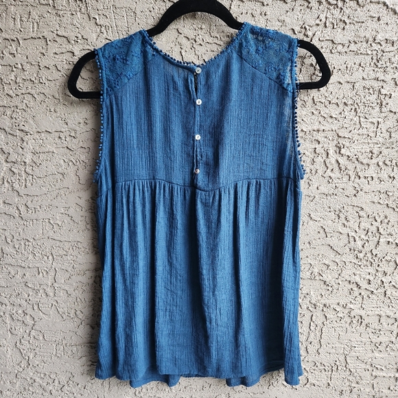 Zac and Rachel Blue Sleeveless Blouse Large - Picture 3 of 5